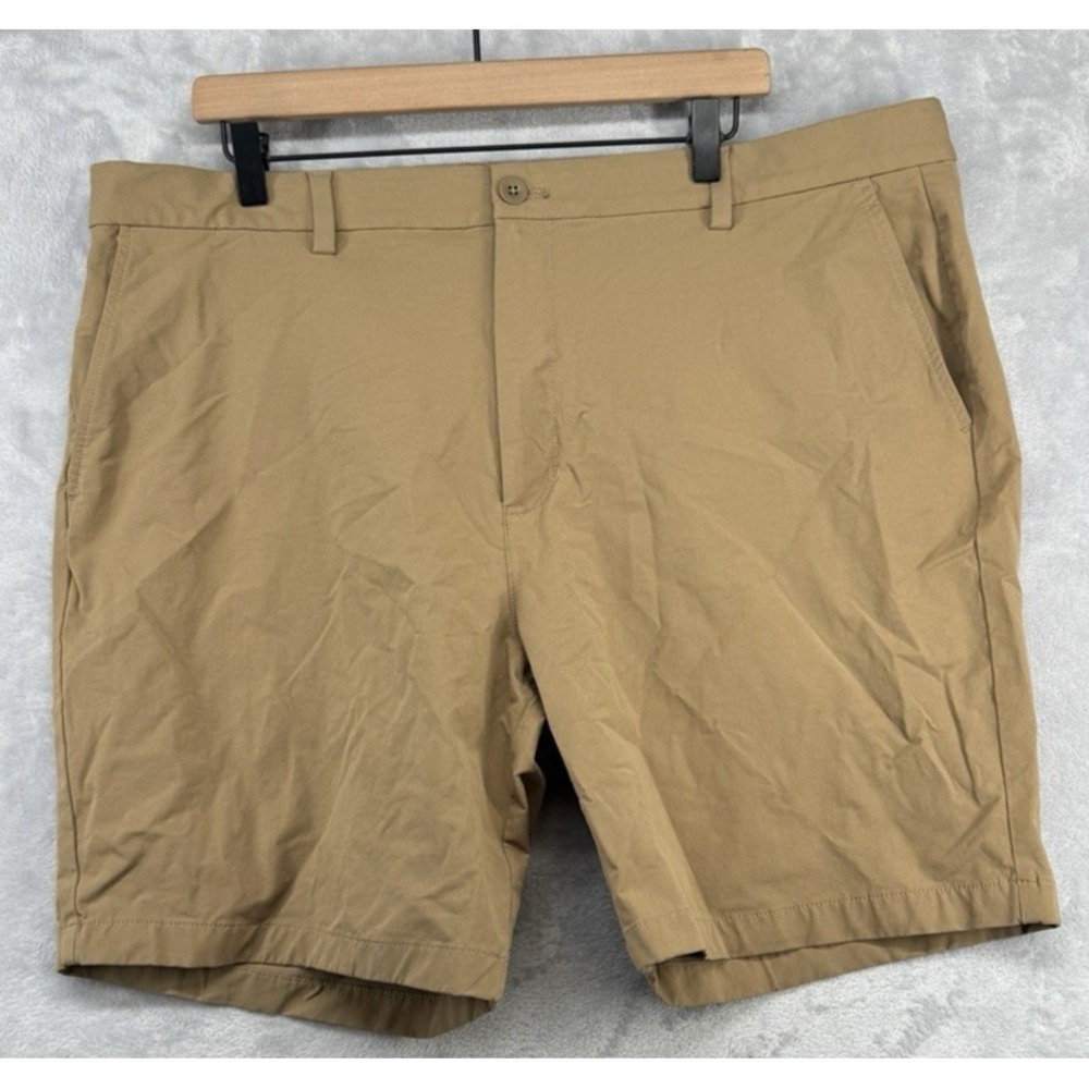 Vineyard Vines Peformance Golf Shorts Khaki 8" Inseam Men's Size 40